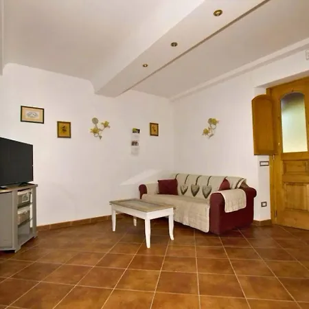 Il Ciliegio By Nicola Real Estate * Corsanico-Bargecchia